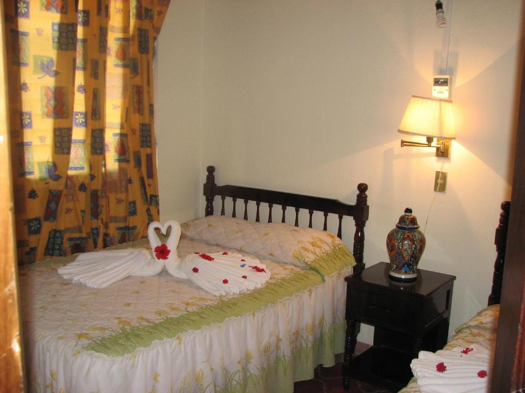 Bungalows El Delfin Rincón de Guayabitos Rom bilde
