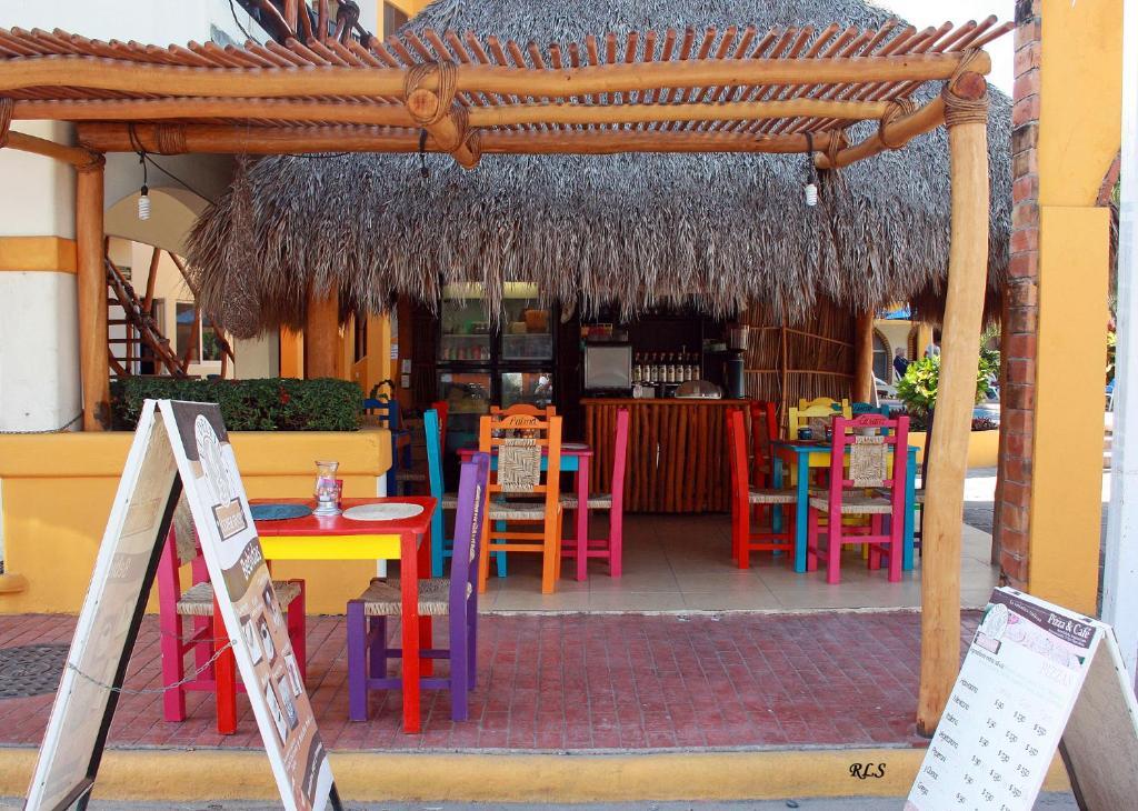 Bungalows El Delfin Rincón de Guayabitos Eksteriør bilde
